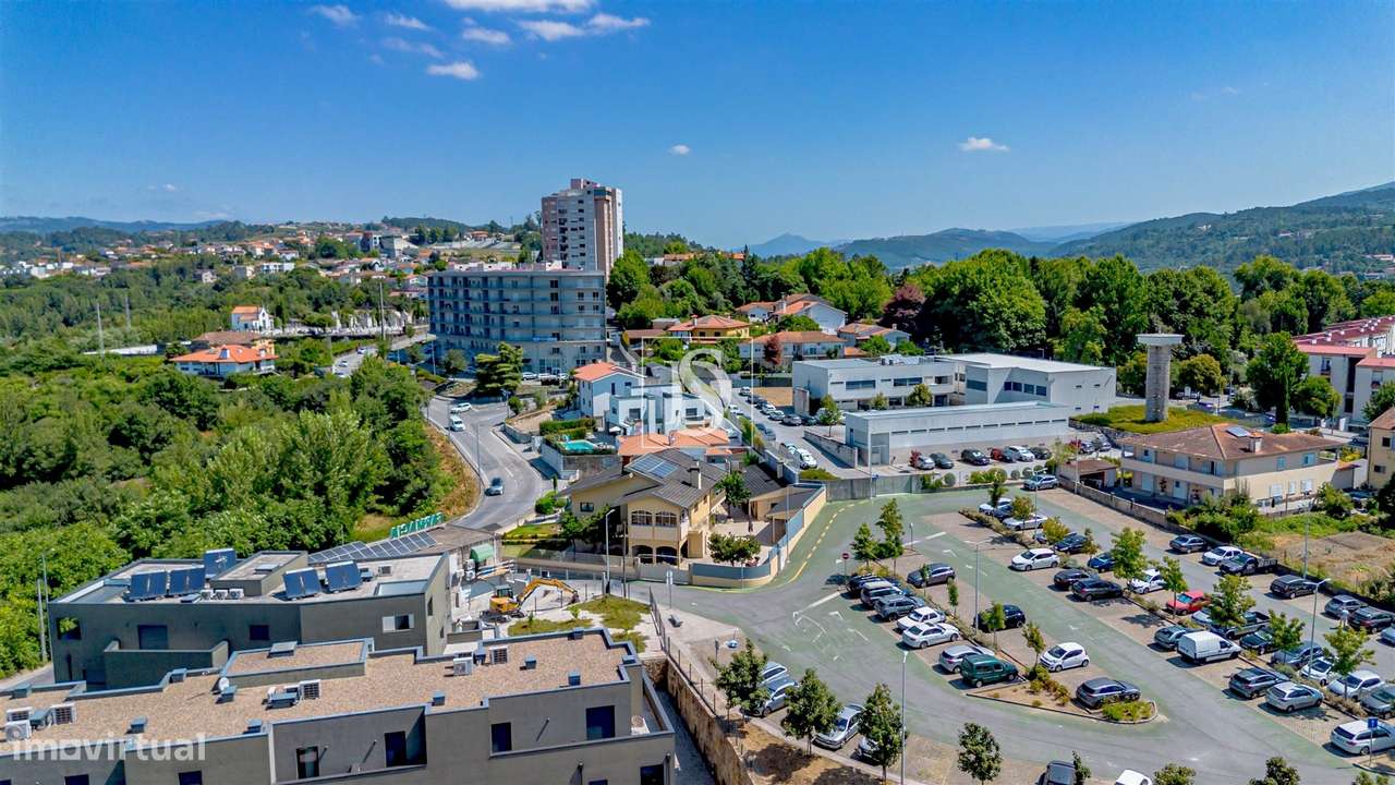 Apartamento T3 Venda em Amarante (São Gonçalo), Madalena, Cepelos e Ga-21