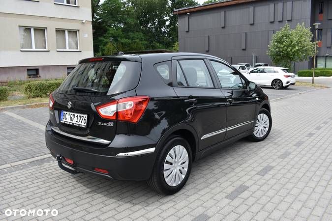 Suzuki SX4 S-Cross - 11