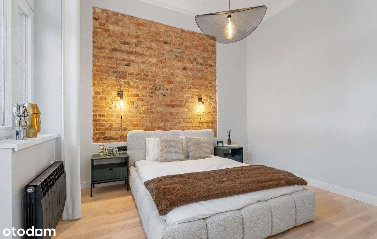 Wyjątkowe 2 pokojowe w kamienicy- Jeżyce-3