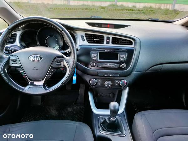 Kia Ceed 1.4 CVVT - 17