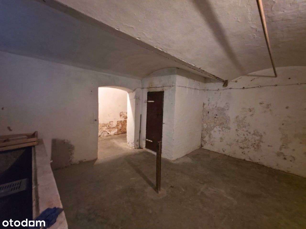 Dom z historią i ogromnym potencjałem!-11