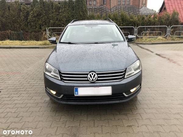 Volkswagen Passat 2.0 TDI DPF Comfortline DSG - 22