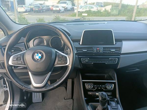 BMW 216 Gran Tourer i - 5