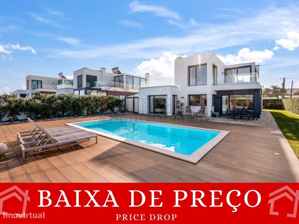 Moradia de Luxo T3 com Piscina e Vista Mar-0