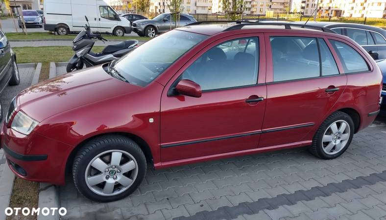 Skoda Fabia 2.0 Ambiente - 3