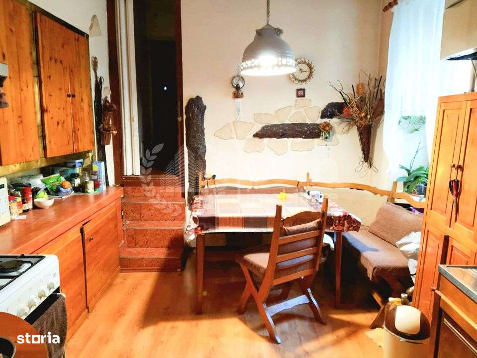 Apartament 75mp in cladire istorica cu tavan Inalt | Ultracentral! - Imagine principală: 3/7