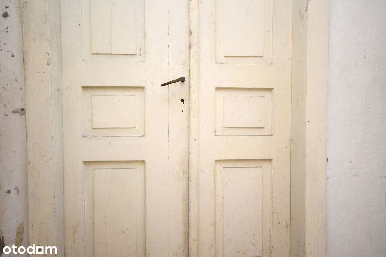 Zamieszkaj w centrum Jaworzna! Idealna okazja na własny dom!-12