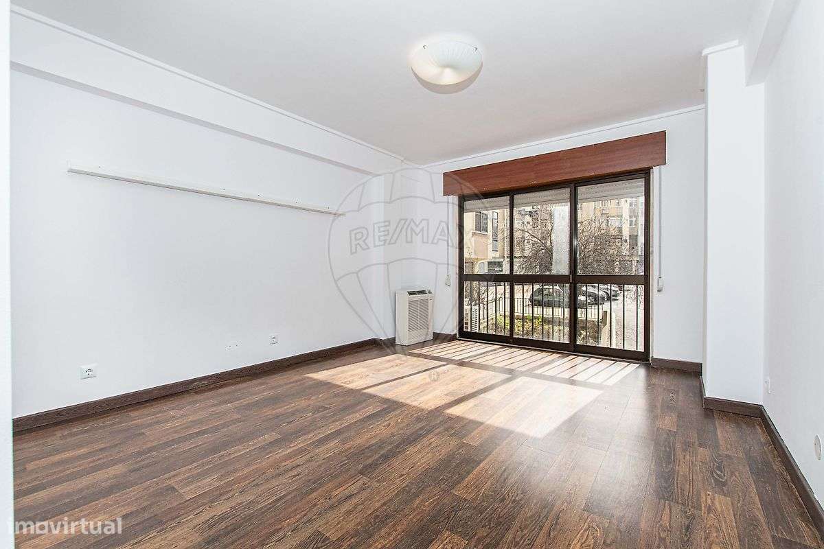 Apartamento T1 para arrendamento - Grande imagem: 5/14