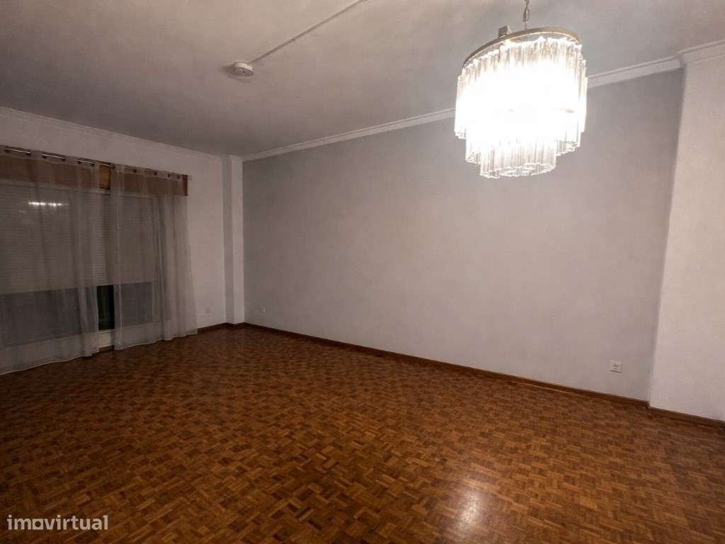 T1 em Paço de Arcos-3