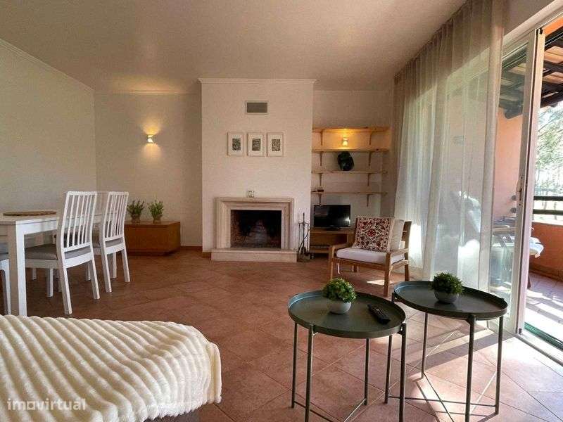 T2 mobilado, na Herdade da Aroeira. - Grande imagem: 3/12