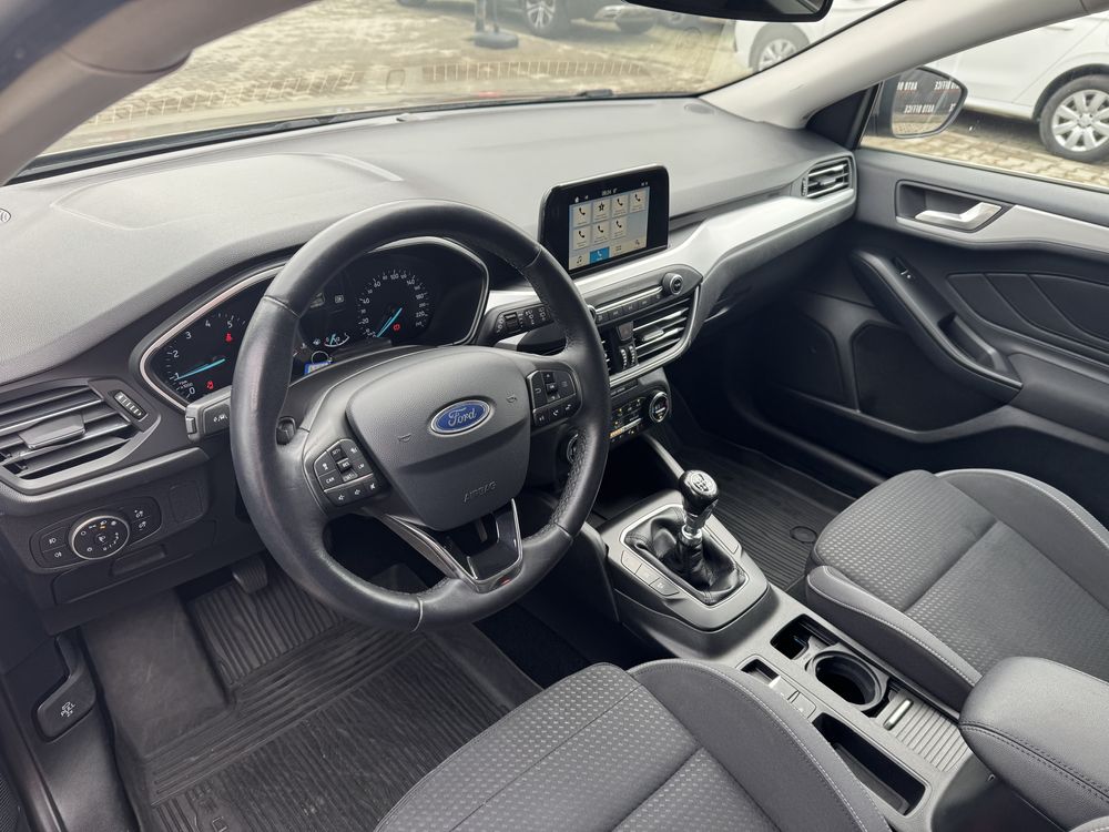 ford focus   1 0 ecoboost active business
