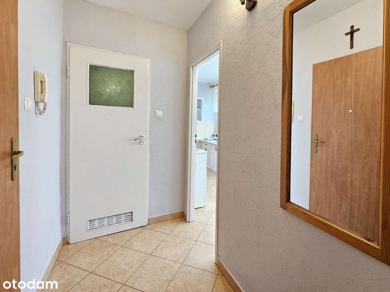 Umeblowana, przestronna kawalerka dostępna od ręki-10