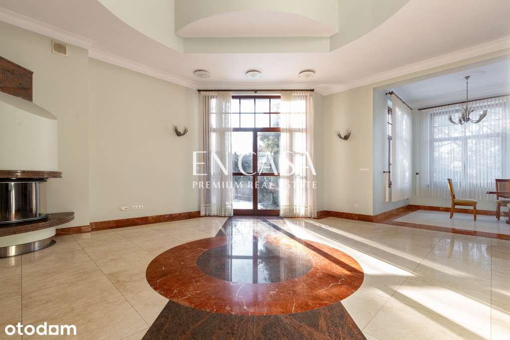 Piękny dom w Konstancinie -Jeziornie-0