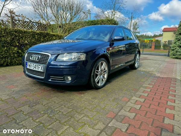 Audi A3 2.0 FSI Ambition - 2