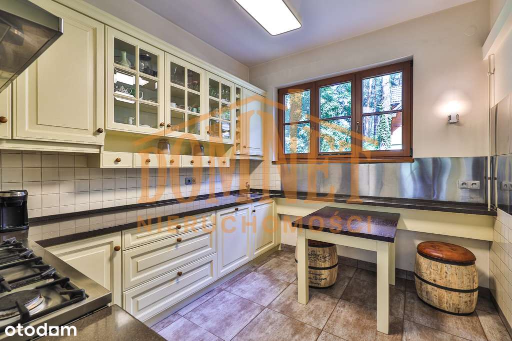 Uroczy dom na pięknej, leśnej działce-5