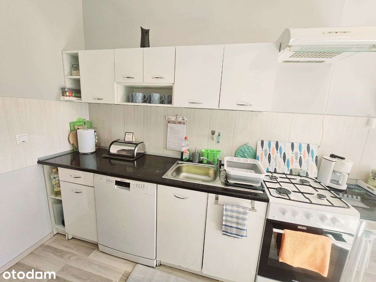 Piękna kamienica. I piętro. Niski czynsz. Centrum. - Pełny obrazek: 4/14