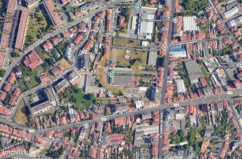 Terreno para construção de 6 apartamentos de tipologia T1 e T2-18