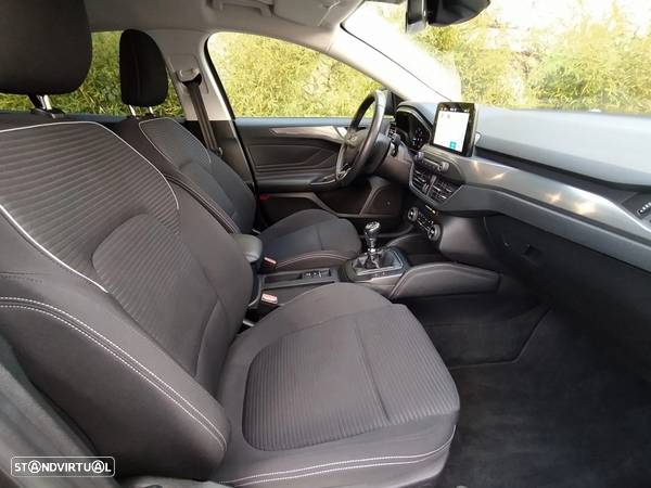 Ford Focus 1.5 TDCi EcoBlue Titanium - 12