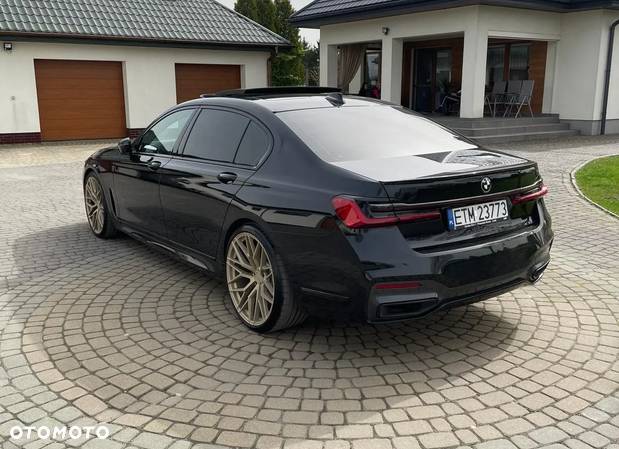 BMW Seria 7 740Li - 5