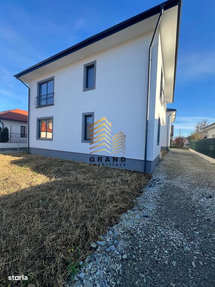 CASA  DE VANZARE UNIREA | 200MPU | ZONA BUNA SI LINISTITA | - Imagine principală: 4/14