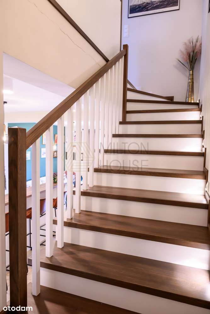 Dom w zabudowie bliźniaczej /4 pokoje/strych-11