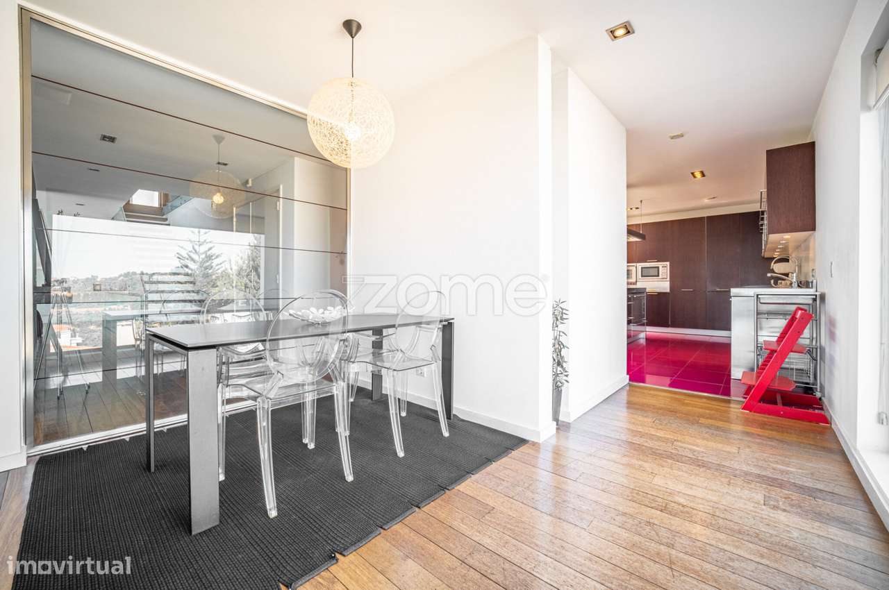 Exclusiva Moradia de Luxo T5+1 com Vista Mar | Lote de 960 m²-13