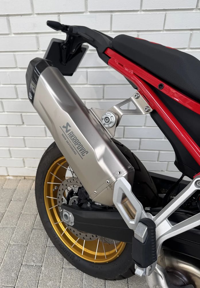BMW F 900 GS