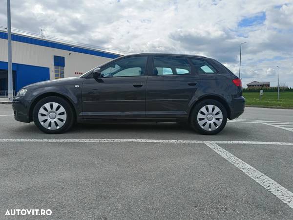 Audi A3 Sportback 1.9 TDI Attraction - 7