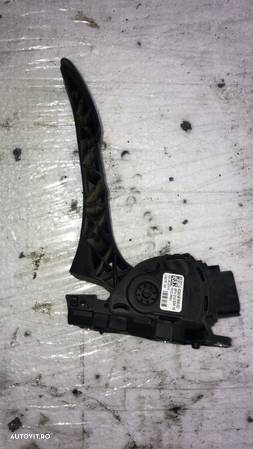 Pedala acceleratie Ford Mondeo MK IV cod 6g929f836sd - 1