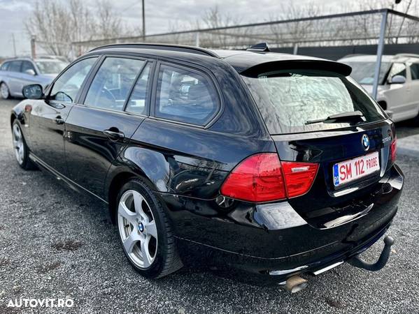 BMW Seria 3 318d DPF Touring Aut. Edition Lifestyle - 24