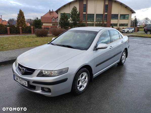 Honda Accord 2.0 Executive - 2