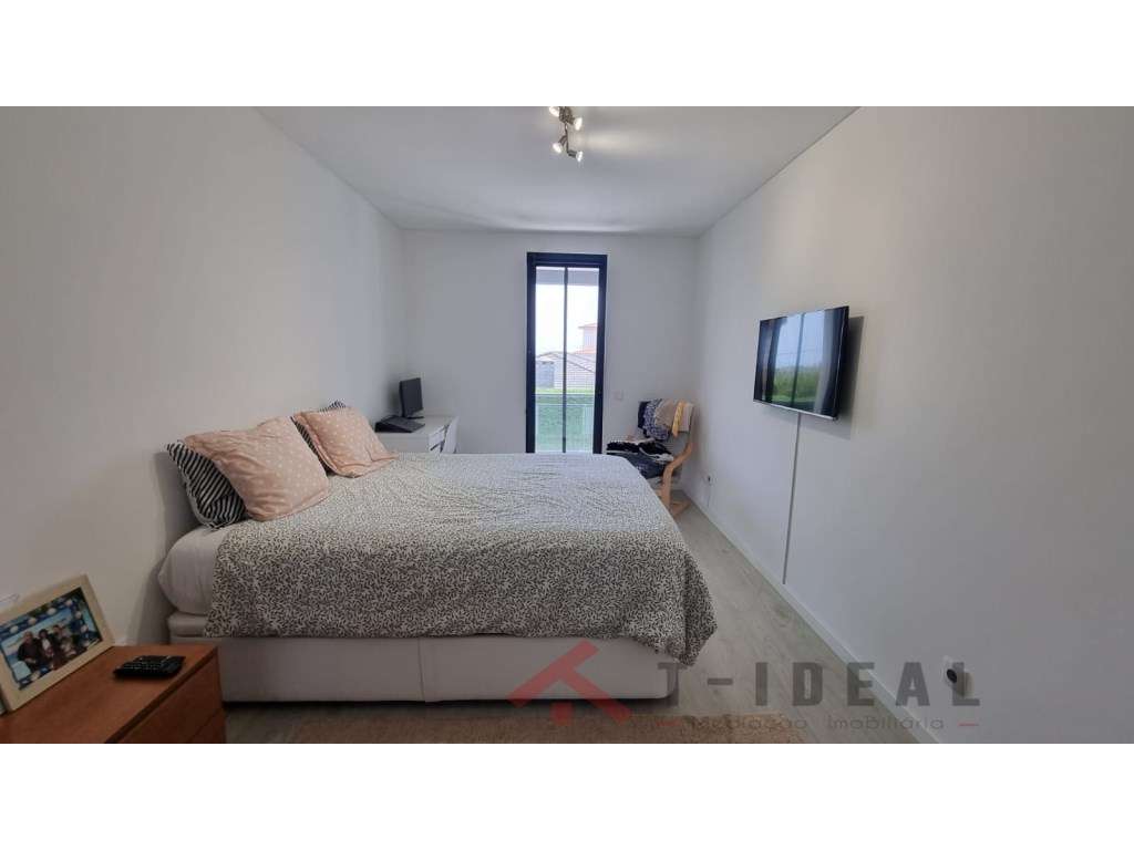 Apartamento T3 em condomínio de prestígio a 5 Minutos da Praia de P...-19