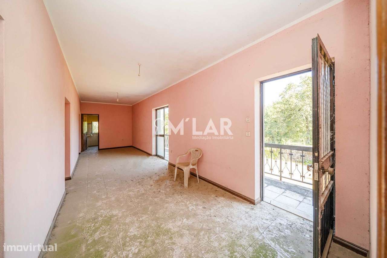 Quinta com moradia T3, em Pedralva - Braga-11