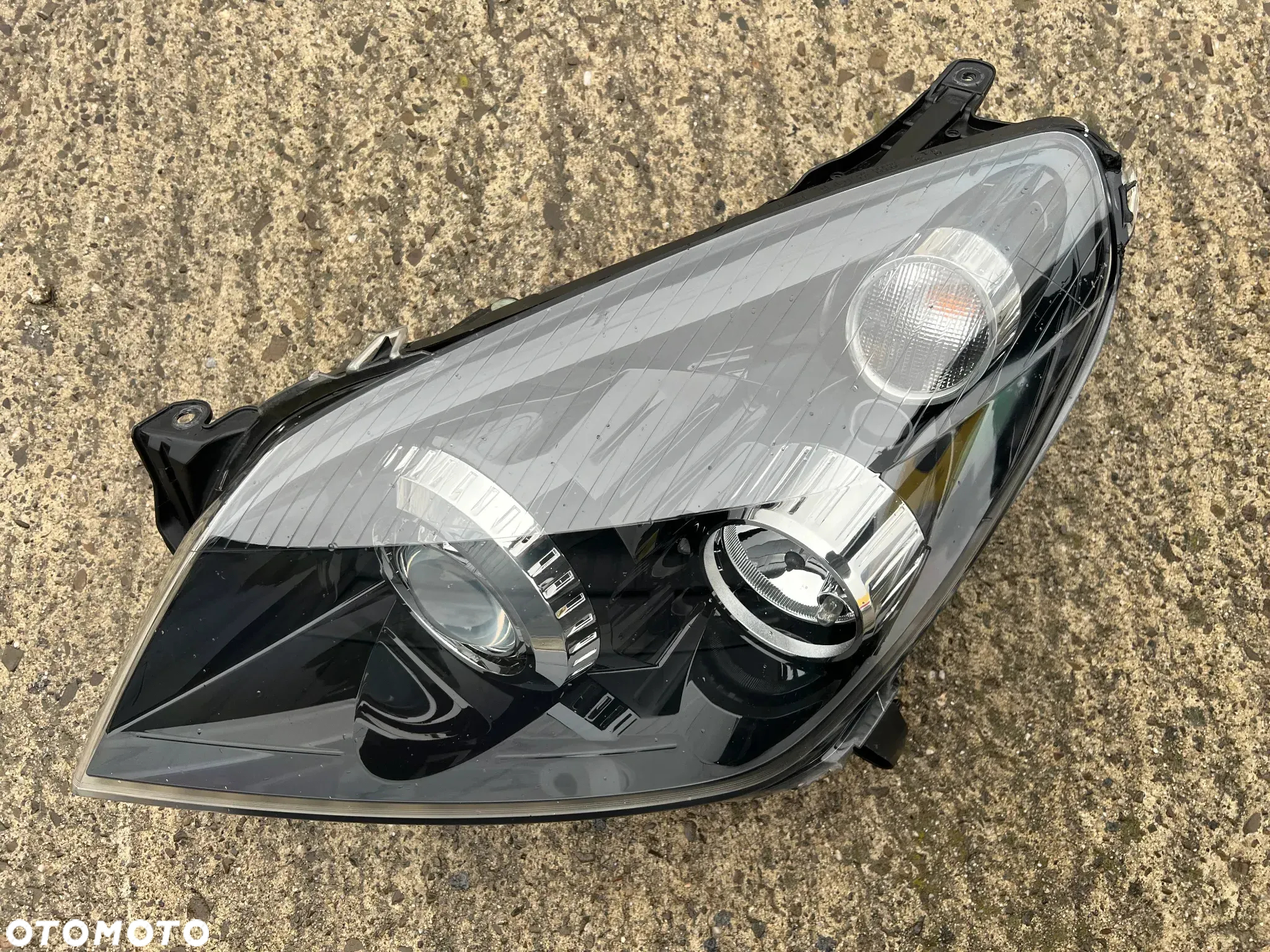 Idealne kompletne Lampy przednie przód Opel Astra H III + GTC Bi-XENON - 9