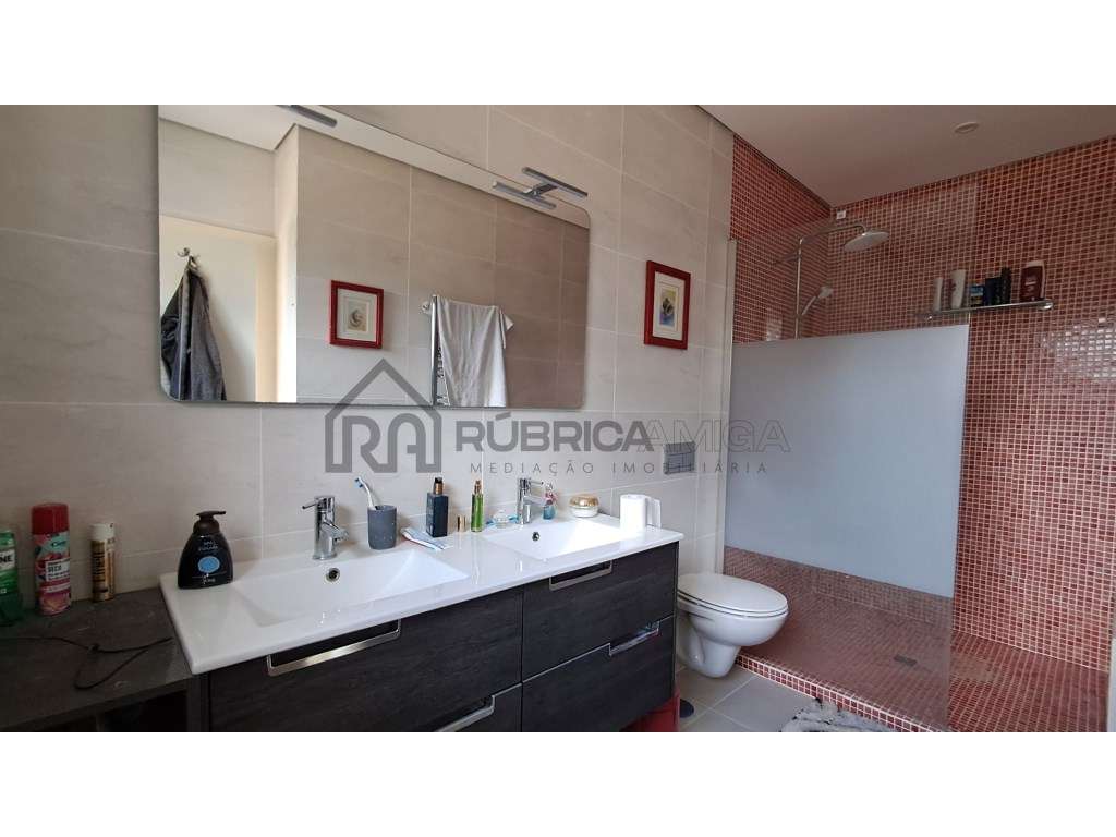 Moradia Renovada no Campo com anexos, Vista Desafogada e Grande Pot...-24