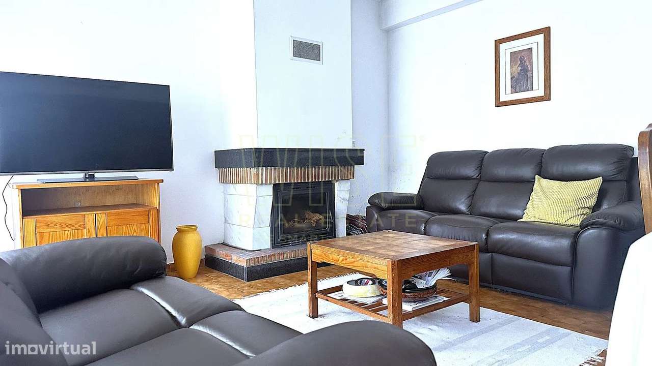 Apartamento T2 com sótão (T1) independente - Grande imagem: 5/15