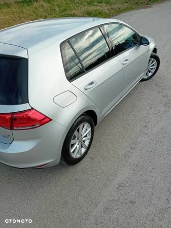 Volkswagen Golf - 3