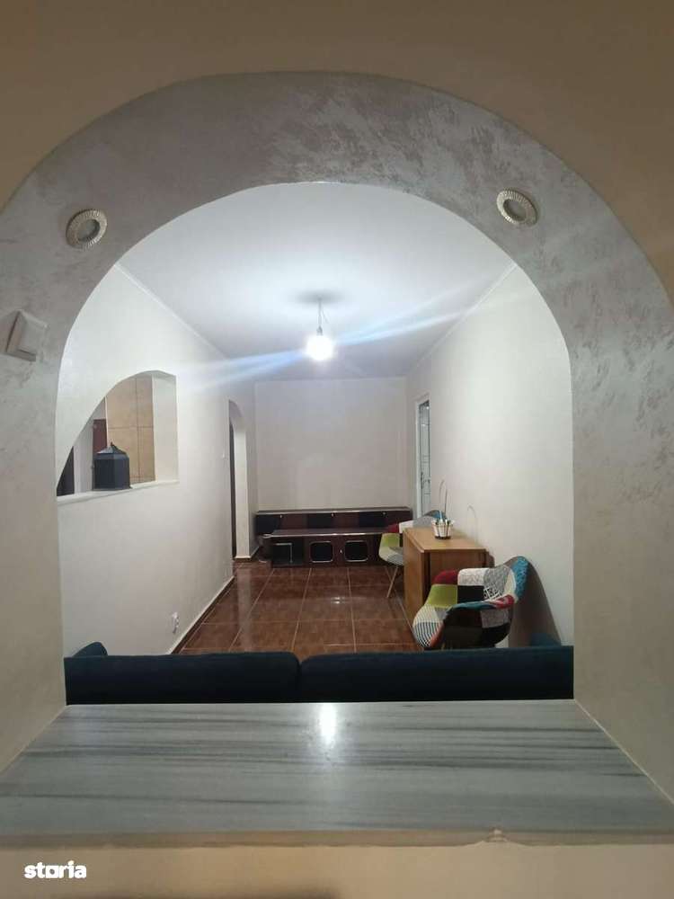 Apartament 3 cam decomandat, stradal (balcon Spațiu comercial în acte)-9