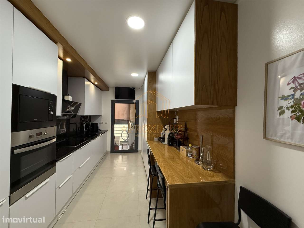 Apartamento T3 c/ arrumo e garagem - Figueira da Foz-11