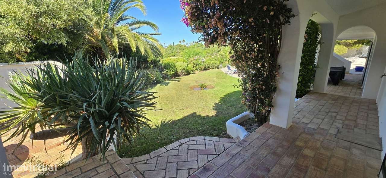 Algarve, Carvoeiro, Moradia T3+1 com vista mar, piscina e garagem à ve-47