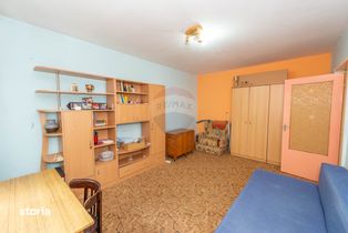 Apartament 2 camere, vanzare, bloc din 1981