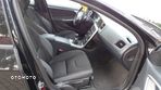 Volvo S60 D2 Momentum - 11