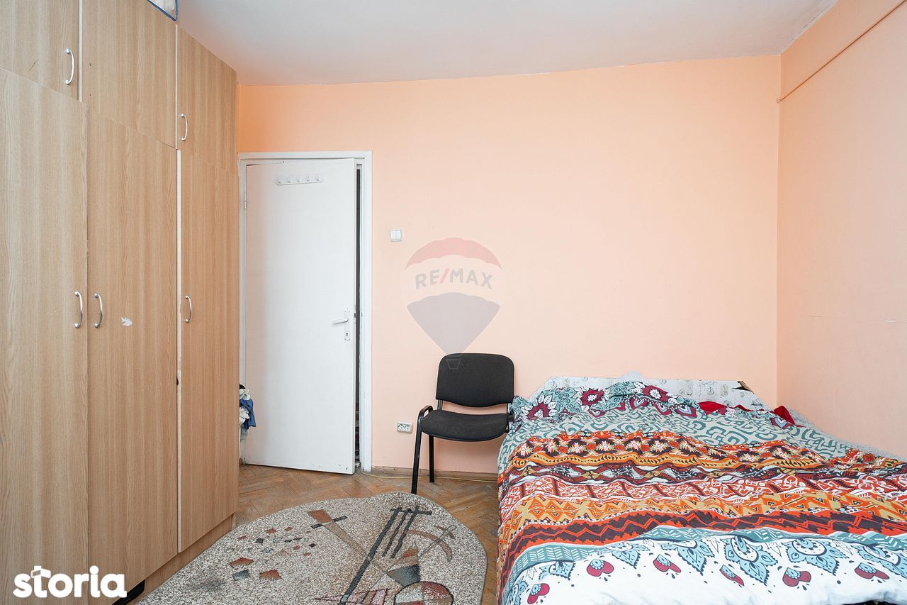 Vânzare - Apartament 3 camere, cartier Alexandru cel Bun