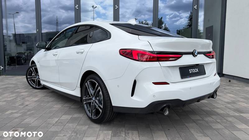 BMW Seria 2 218d M Sport - 8