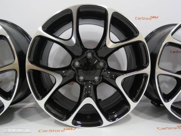 Jantes Look Opel Astra OPC 17 x 7 et35 5x105 Preto + Polido - 1