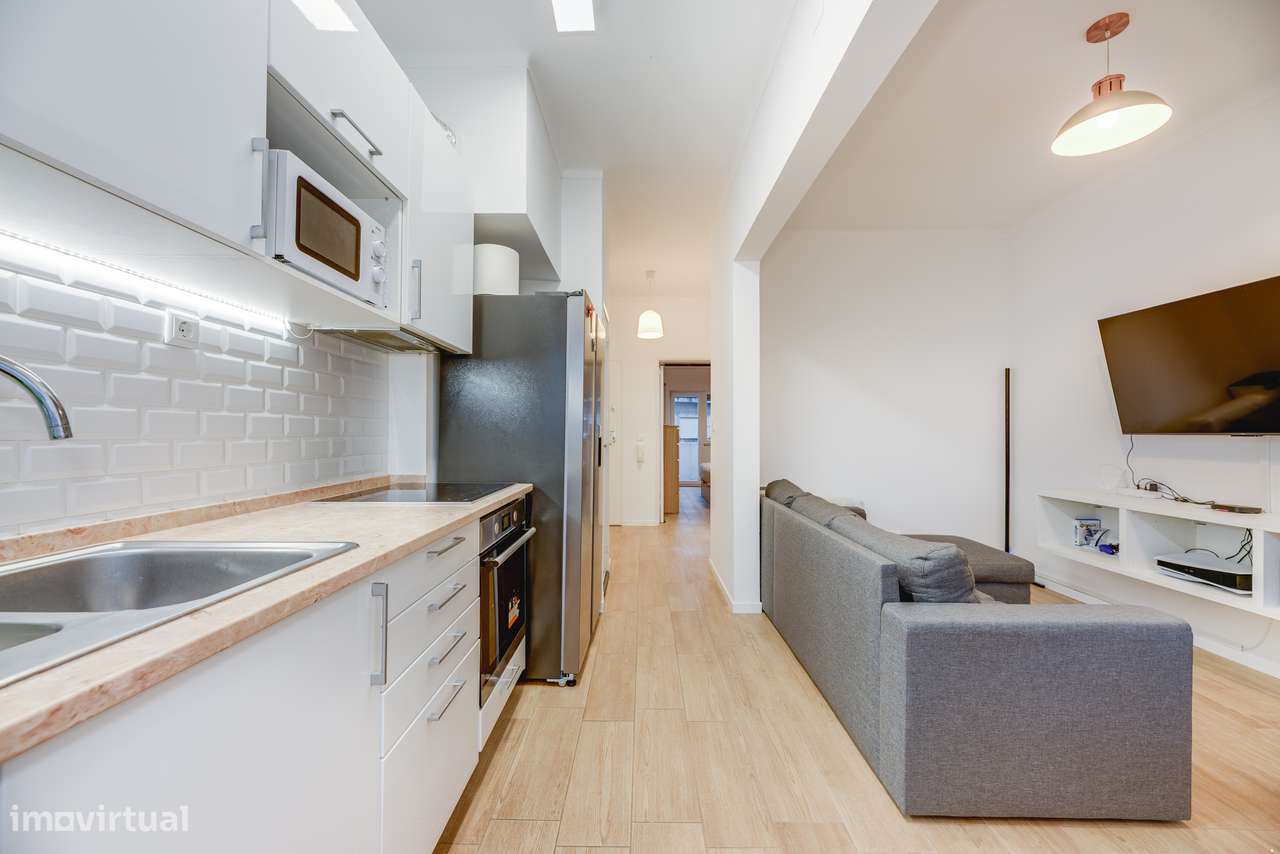 APARTAMENTO T1 | REMODELADO | BARREIRO - Grande imagem: 2/23