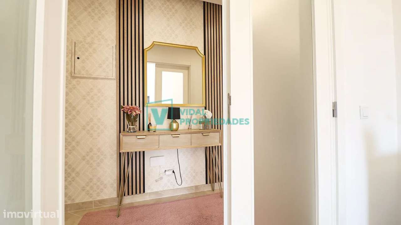 Apartamento T2 com garagem em box e piscina-43