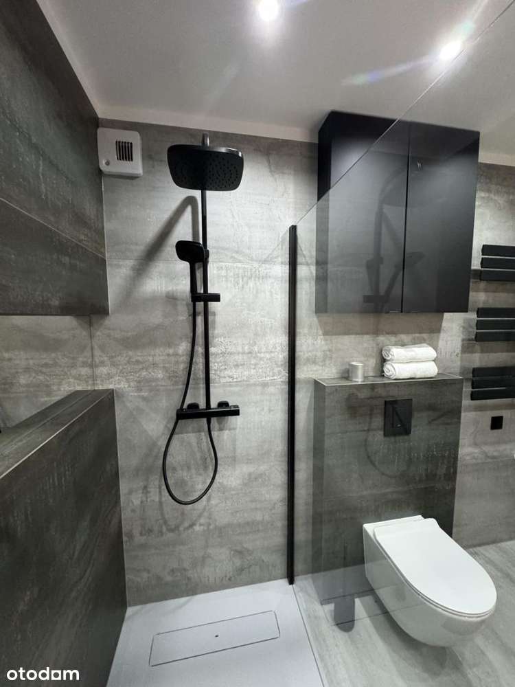 Wisła; 2 Pokoje, Duży Balkon; Do Zamieszkania!!!-12