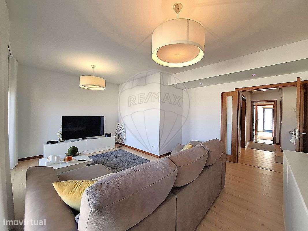 Apartamento T4 para venda-1