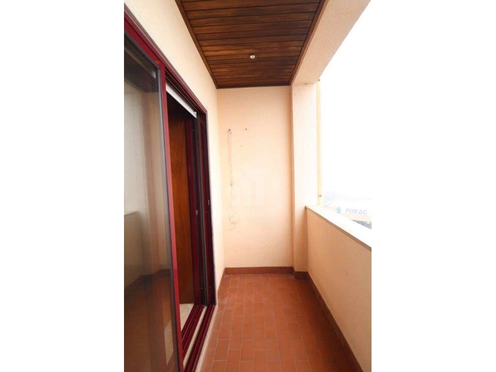 Venda Apartamento T2+1 - S. Vicente (Volvo)-13